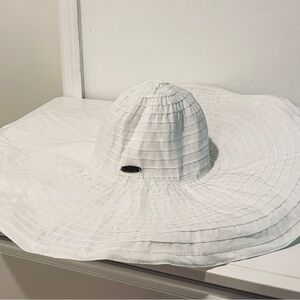 Panama Jack White Wide-Brimmed Sun Hat - Women’s One Size